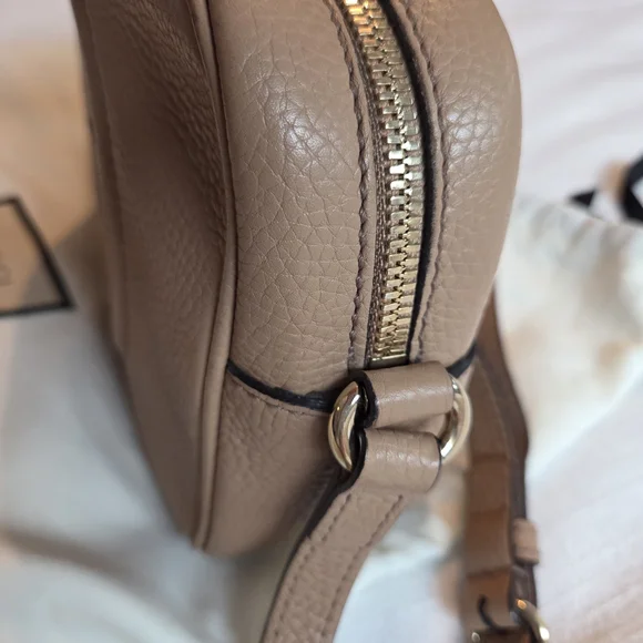 Gucci Soho Disco Crossbody Bag - Picture 5 of 15